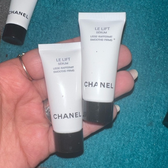 Chanel Skincare Mini 5 piece set - Picture 3 of 6